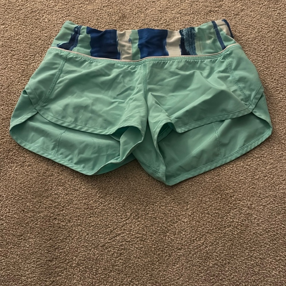 Women's lulu shorts